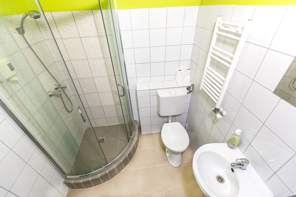 Island Hostel - Adults only 49/49