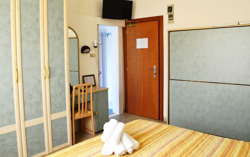 Hotel Lux 13/39