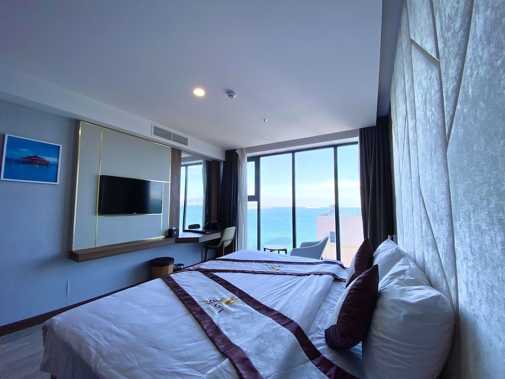 Senia Hotel 7/50