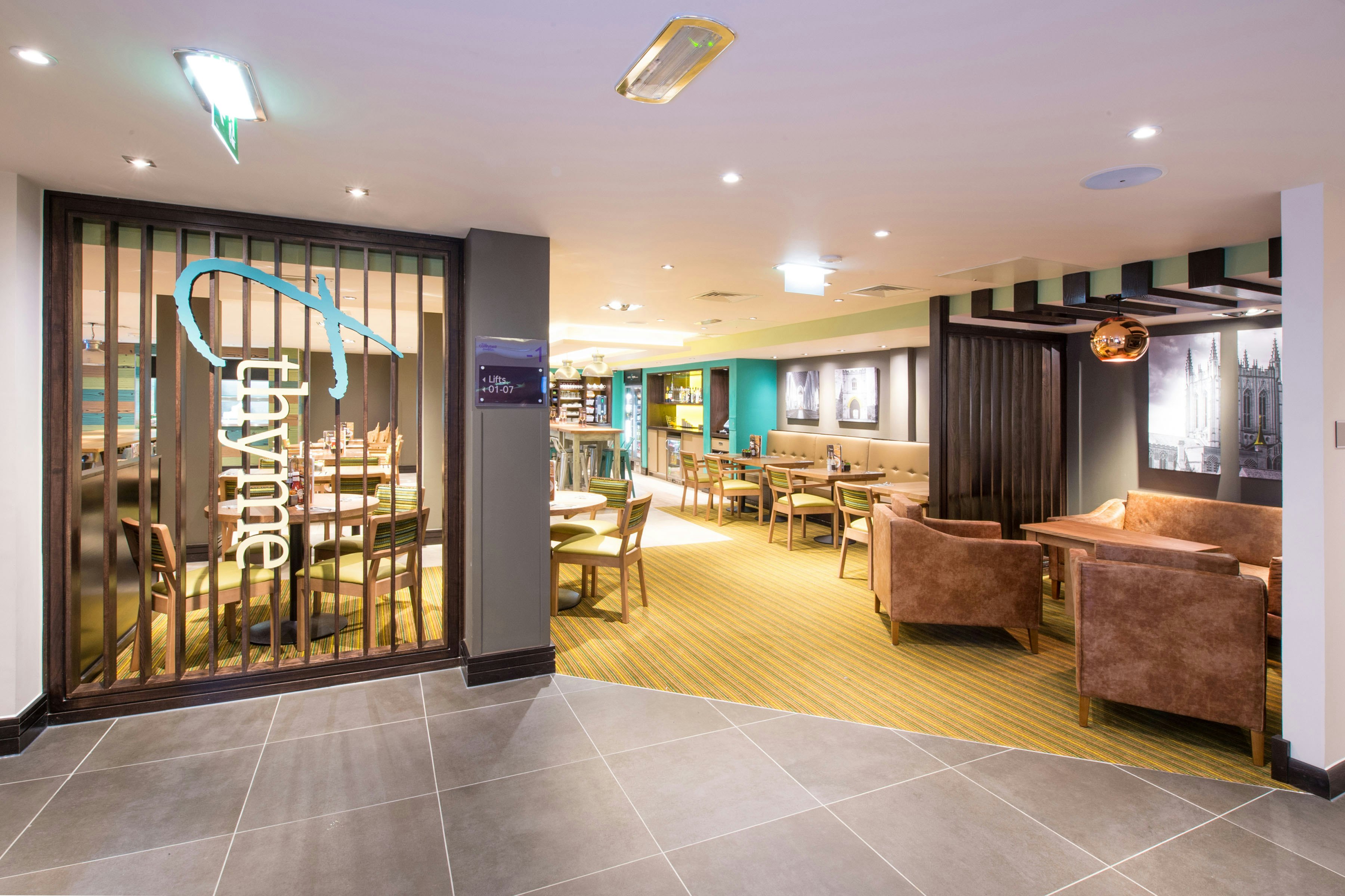 Premier Inn Bury St Edmunds Town Centre 25/40