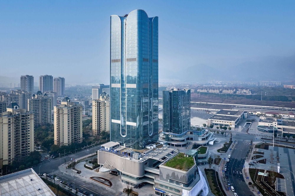 HOJO China Communications Construction Plaza Chongqing 59/65