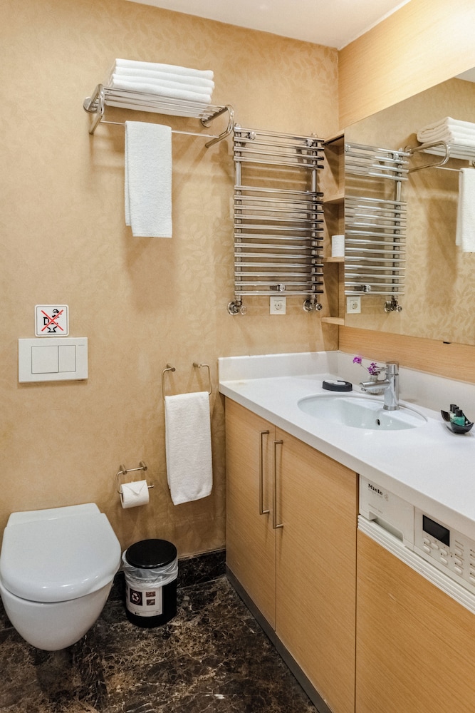 Cheya Residences Nisantasi Deluxe 70/71