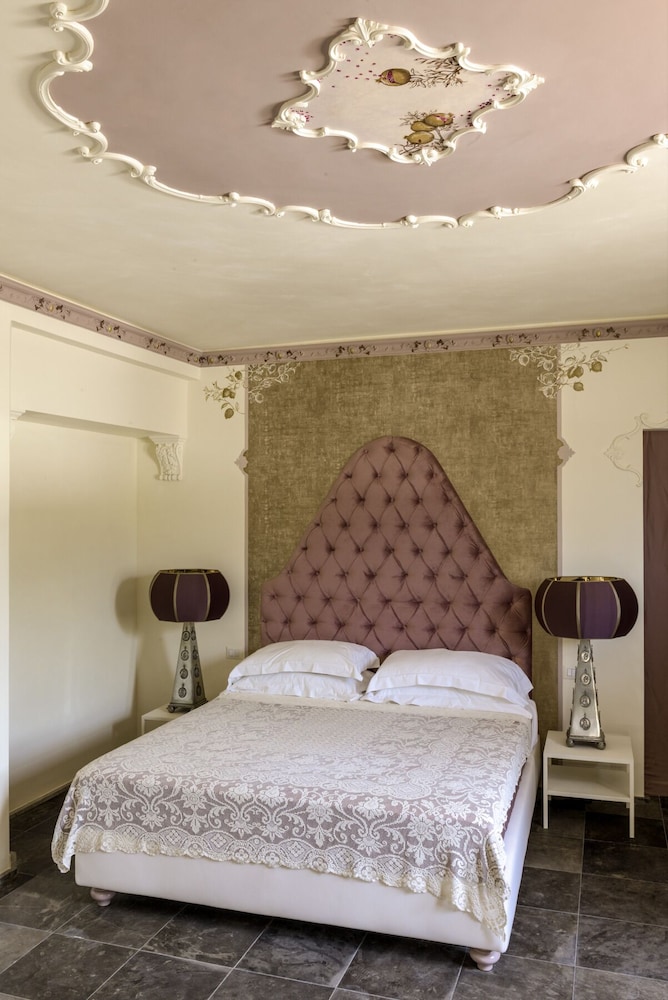 ZAHIR COUNTRY HOUSE 19/50