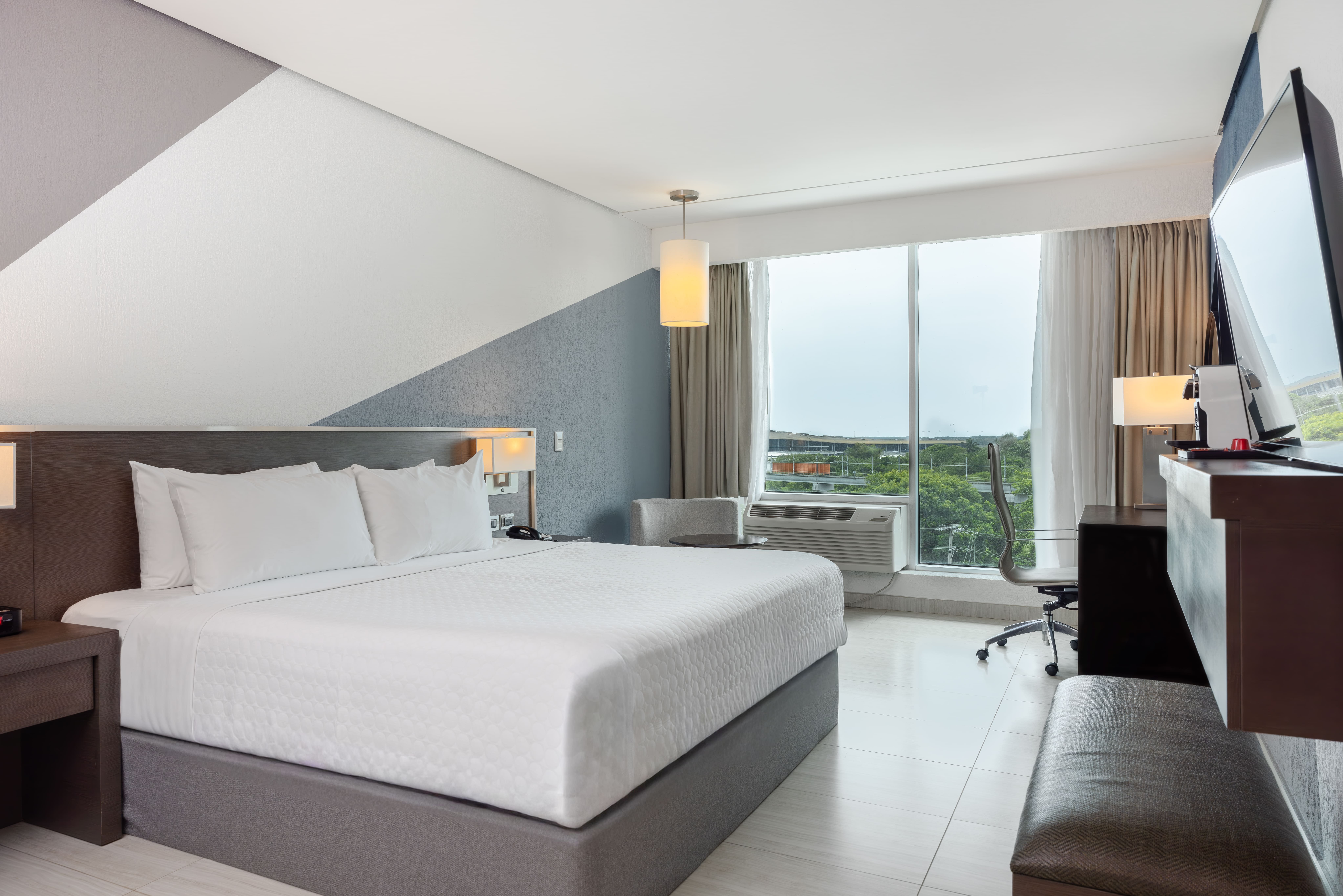Crowne Plaza Airport Panama 22/79