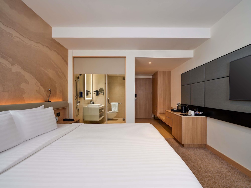 Novotel Ahmedabad 16/71