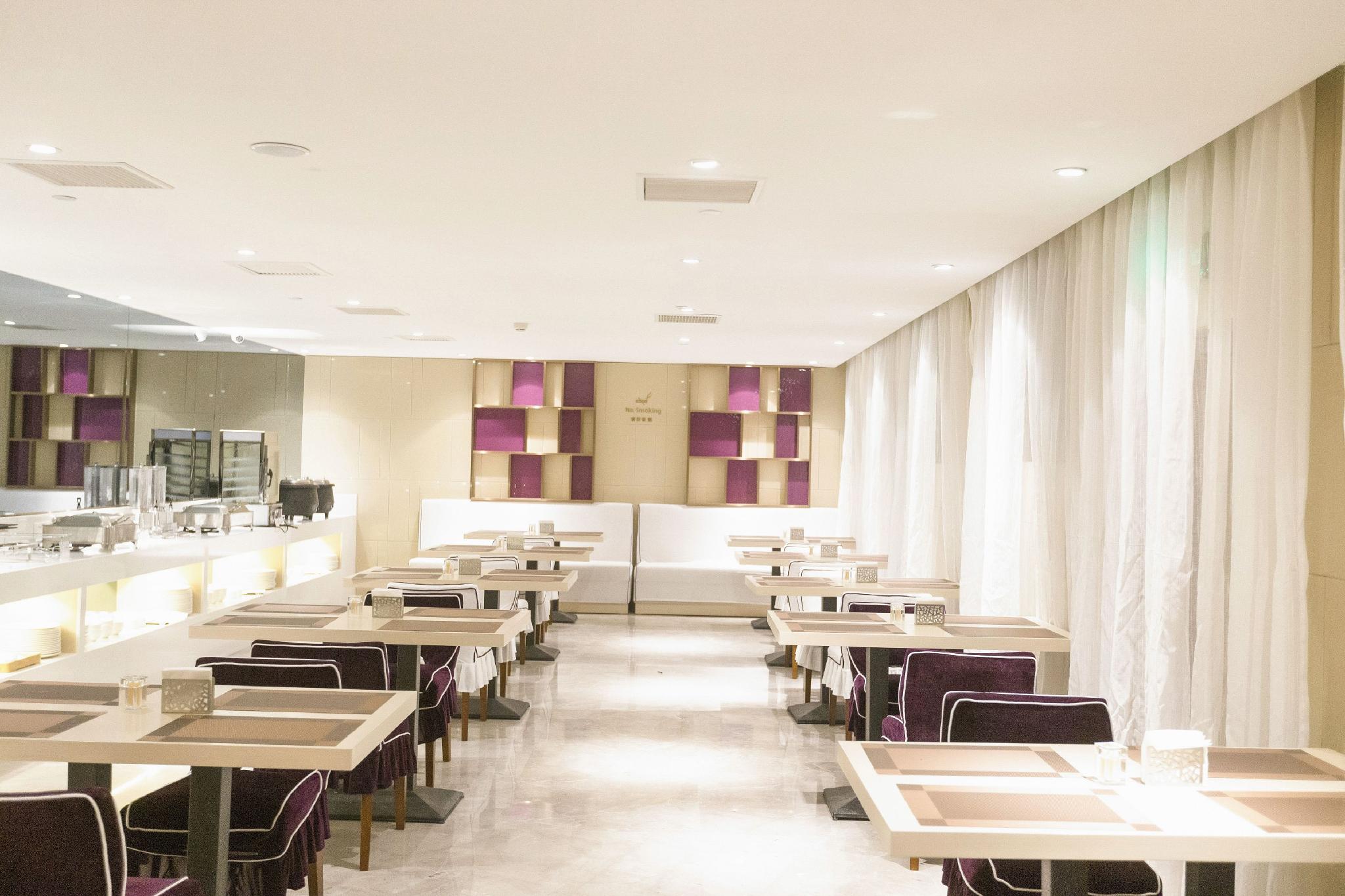 Lavande Hotel (Tianjin People's Hospital Metro Station) 50/55