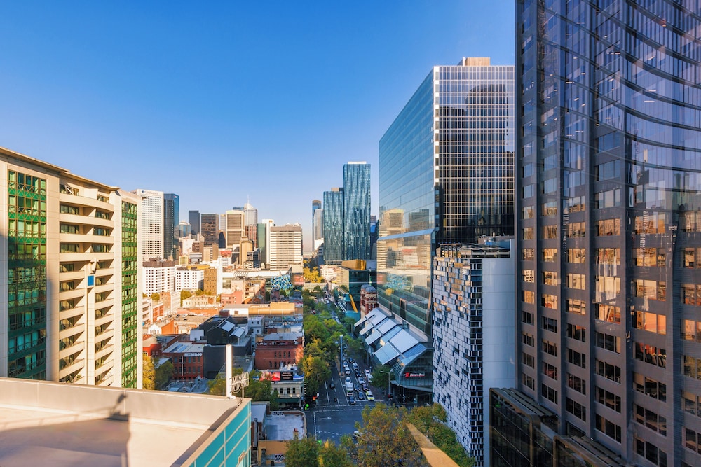 Hotel Grand Chancellor Melbourne 55/59