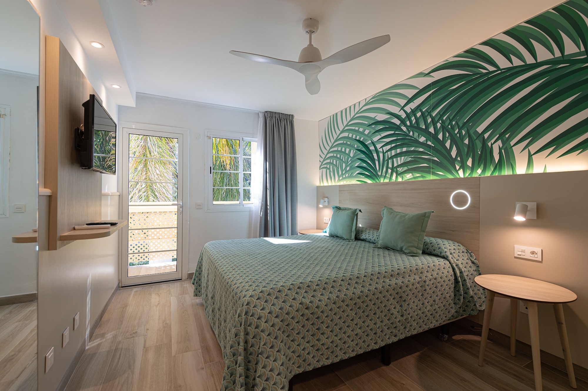 2 BEDROOMS, BUNGALOW