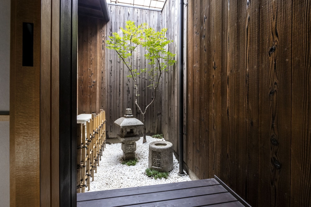 Rinn Premium Koki West/East 22/27