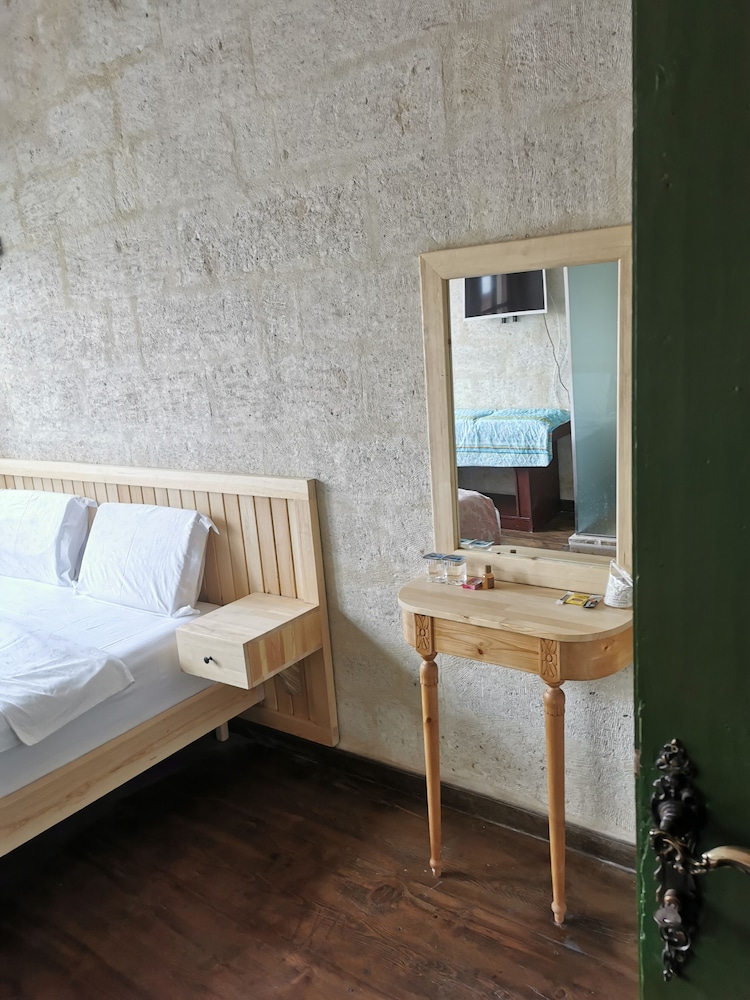 Kardesler Cave Hotel 26/48