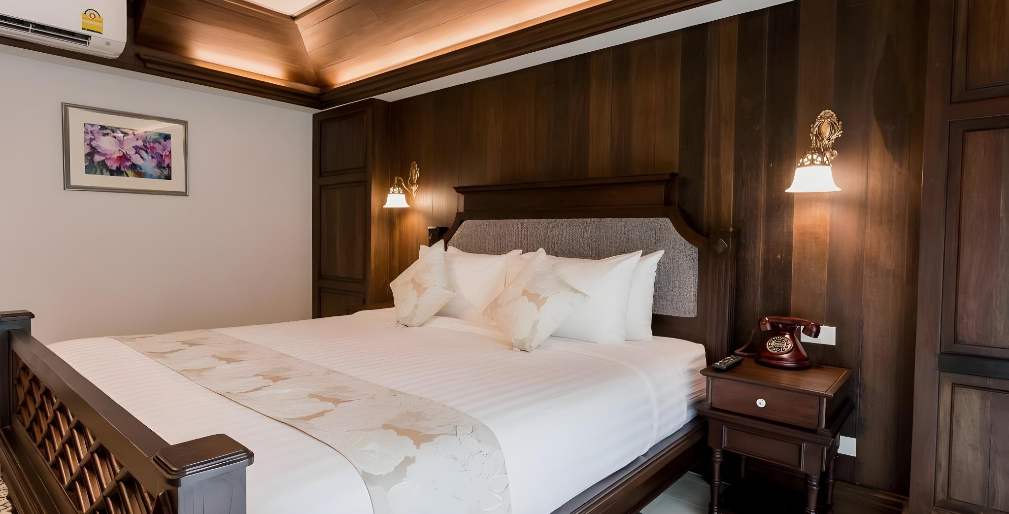 Colonial, Deluxe, Double Bed, No View