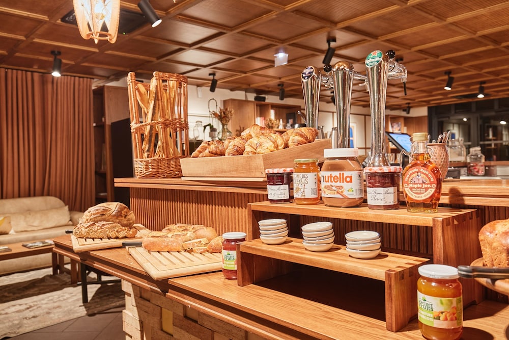 Appart Hotel Paris Levallois Maurice Ravel 36/50