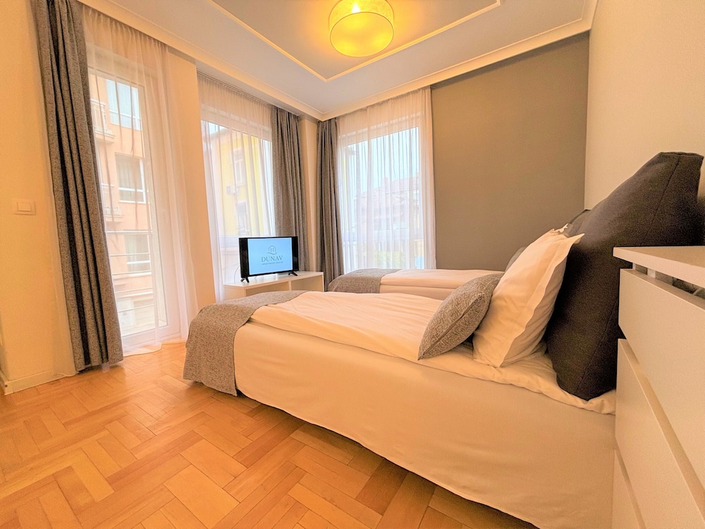 Dunav Apartment House 13/50