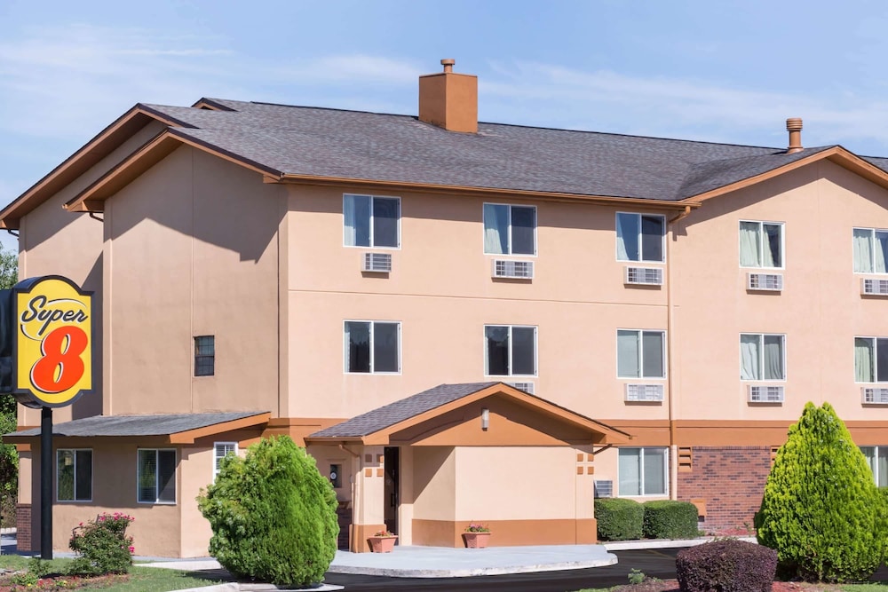 Super 8 by Wyndham Augusta/Ft Eisenhower Area GA 1/19
