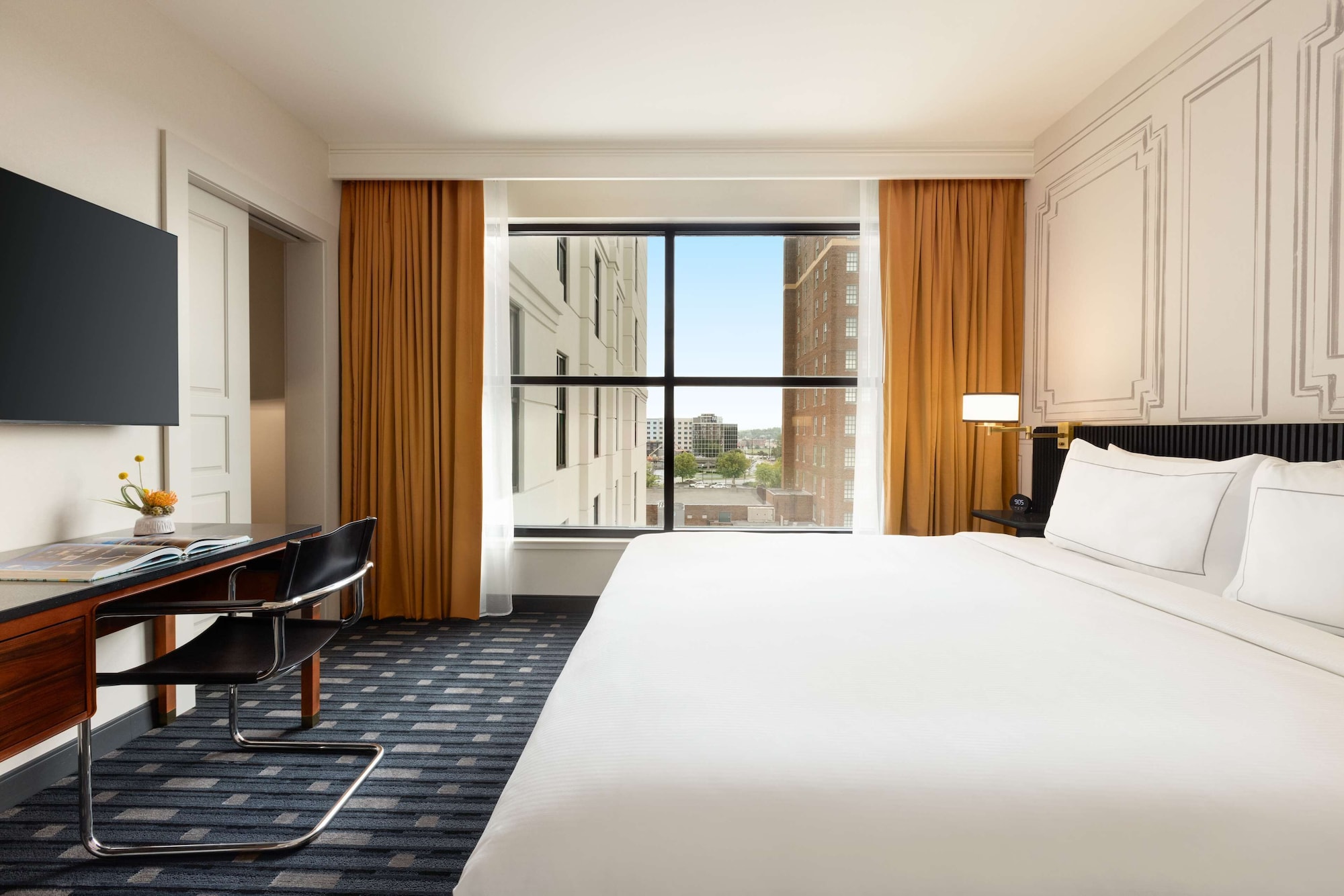 1 BEDROOM, LUXURY, SUITE