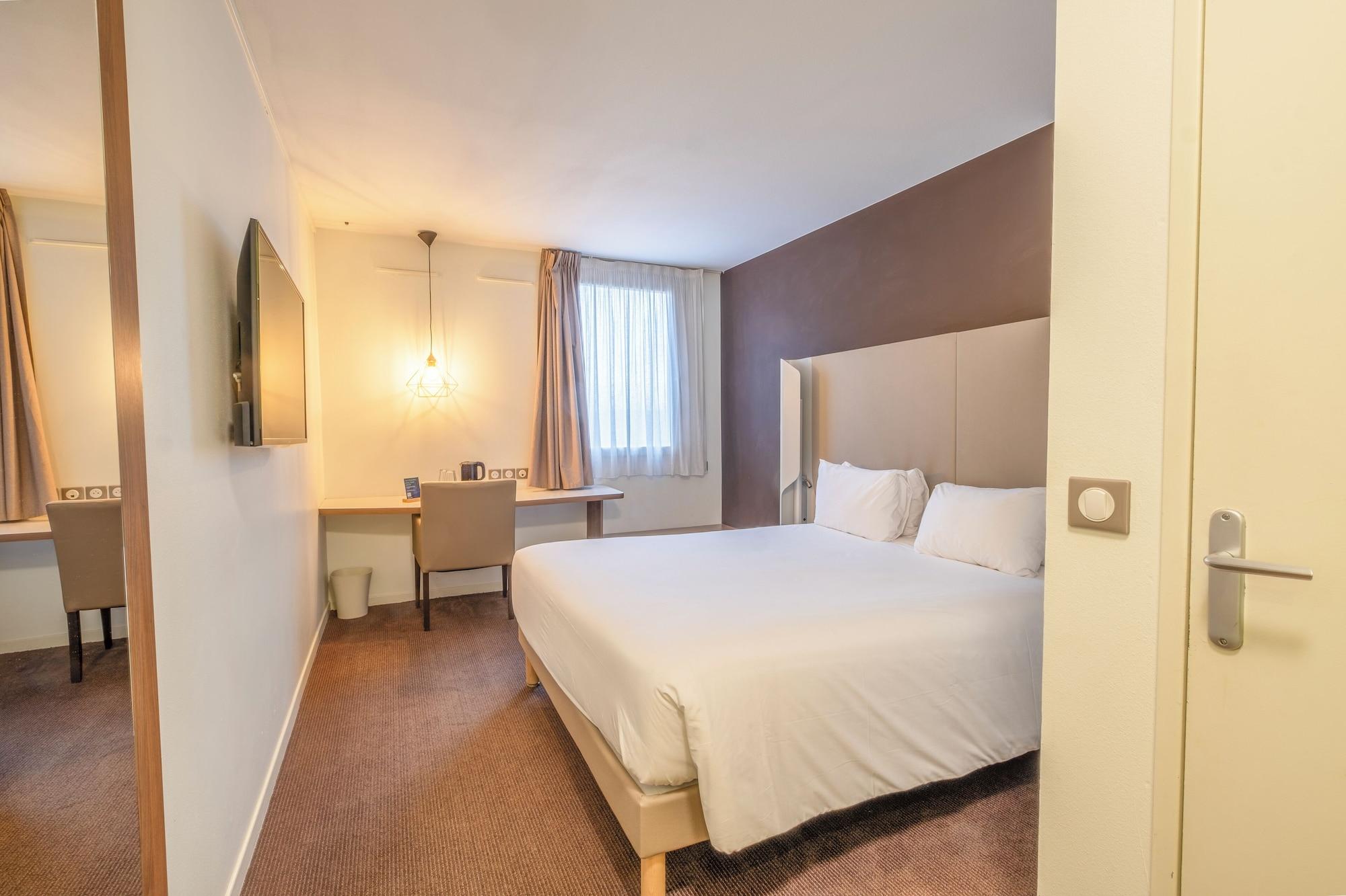 Standard, Multiple Beds