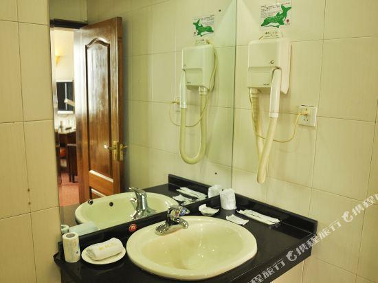 New Era Hotel (Shanxi Provincial Government) 23/25