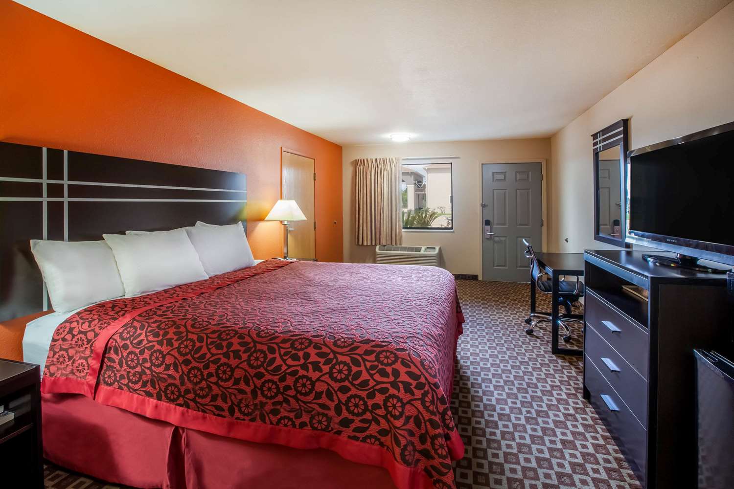 Days Inn by Wyndham Sulphur LA 21/58