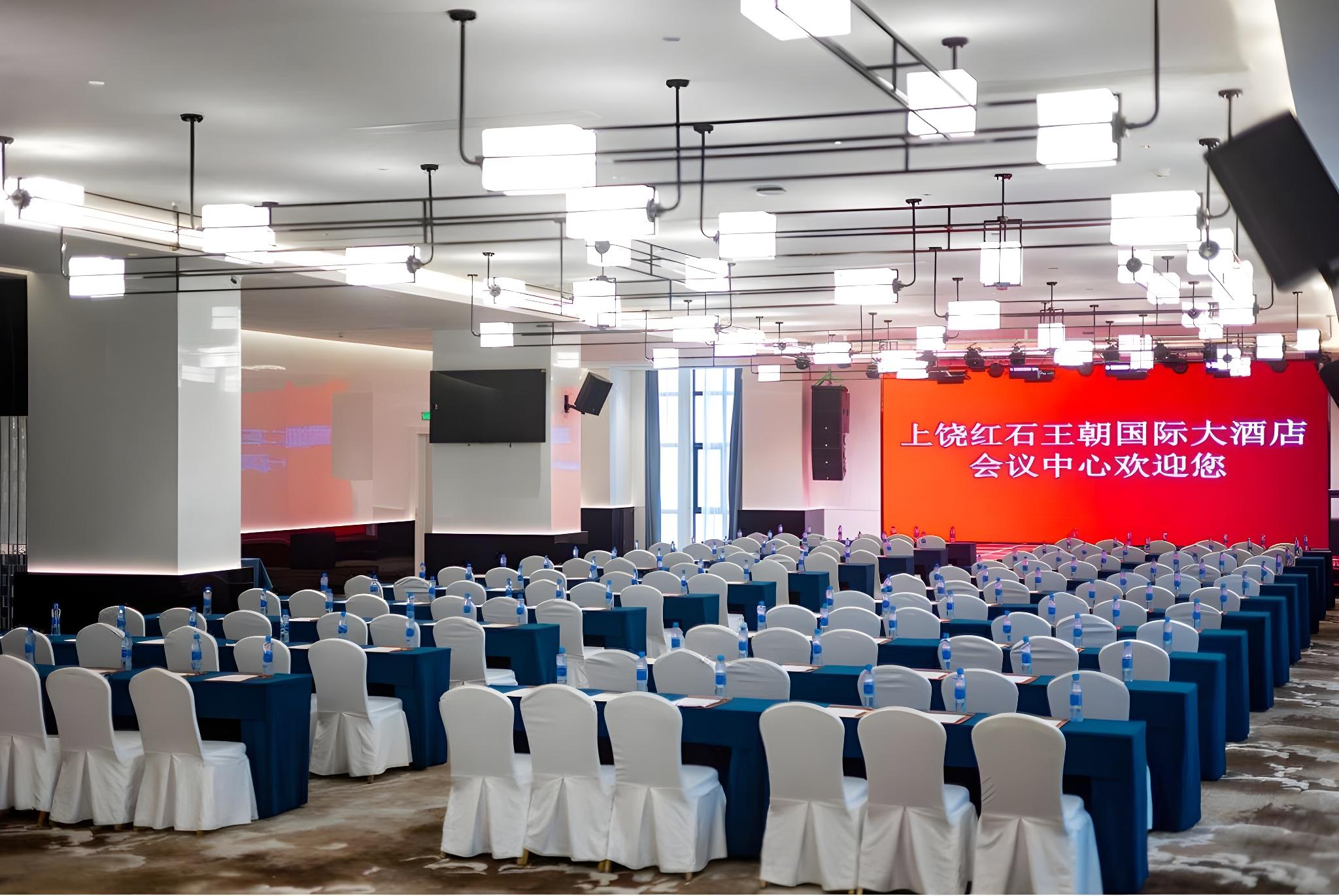 Dynasty International Hotel 38/43