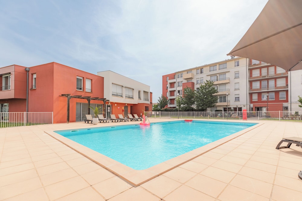 Appart City Confort Toulouse Aeroport Cornebarrieu 25/58
