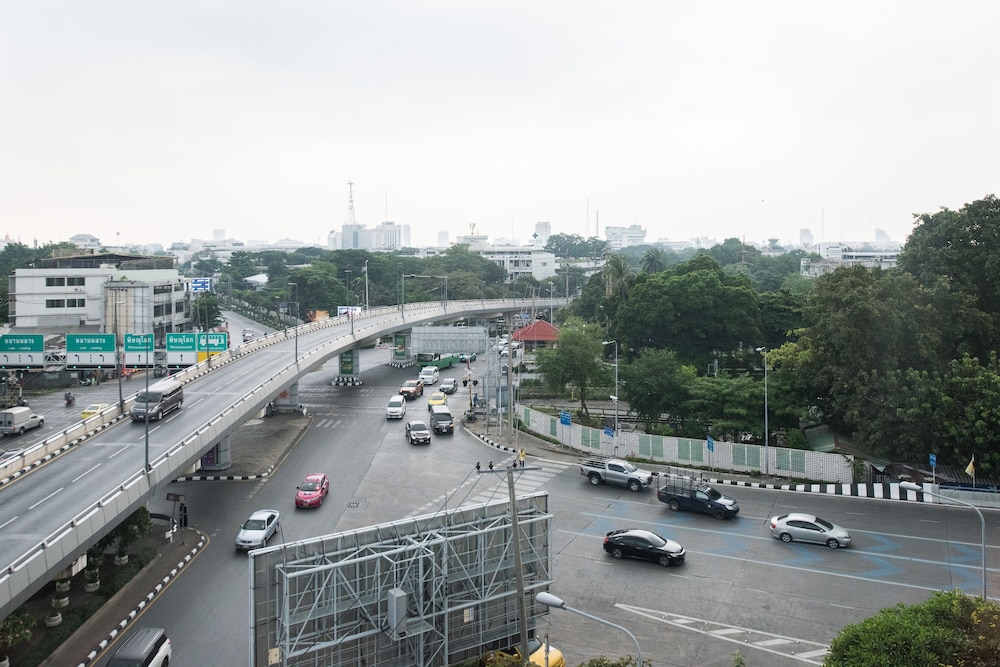 BANGKOK CITY SUITE 6/53