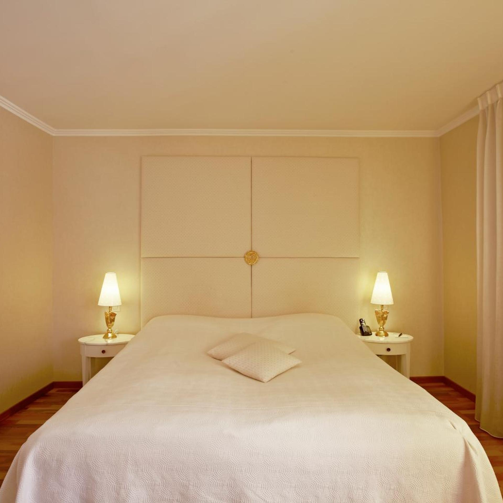 غرفة ثلاثية بإطلالة على النهر، Hotel des Balances 3/8