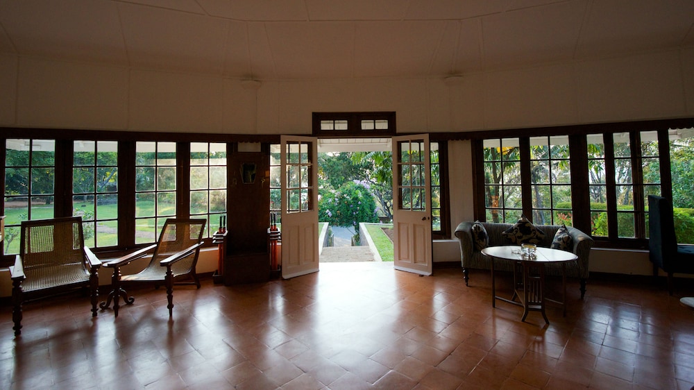 Mountbatten Bungalow 17/50