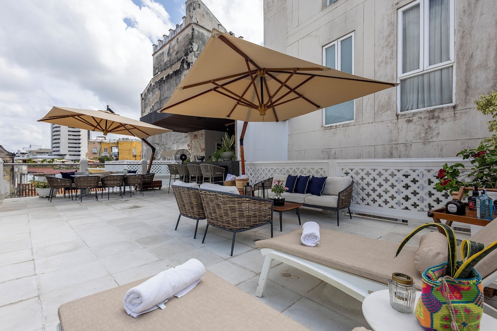 Hotel Casa del Gobernador 10/65