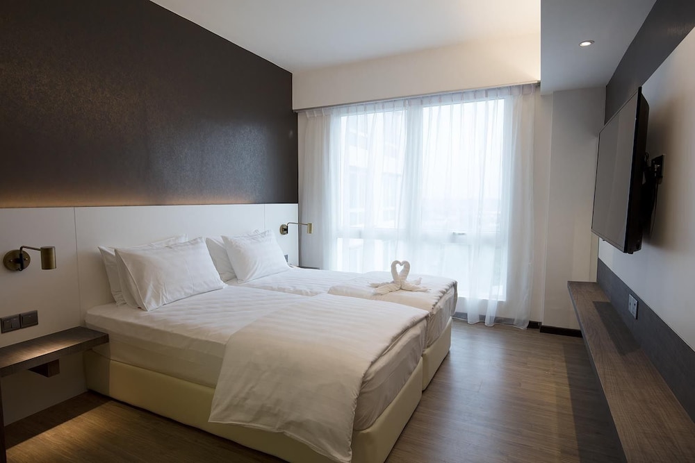 Amerin Hotel Johor Bahru 19/57
