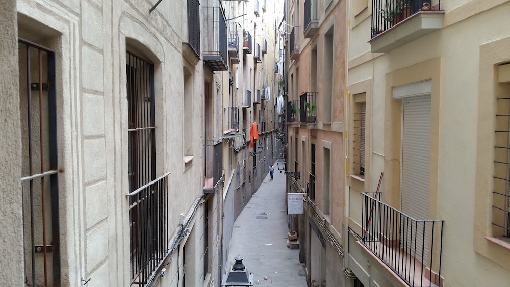 Apartments Rambla 102 39/45