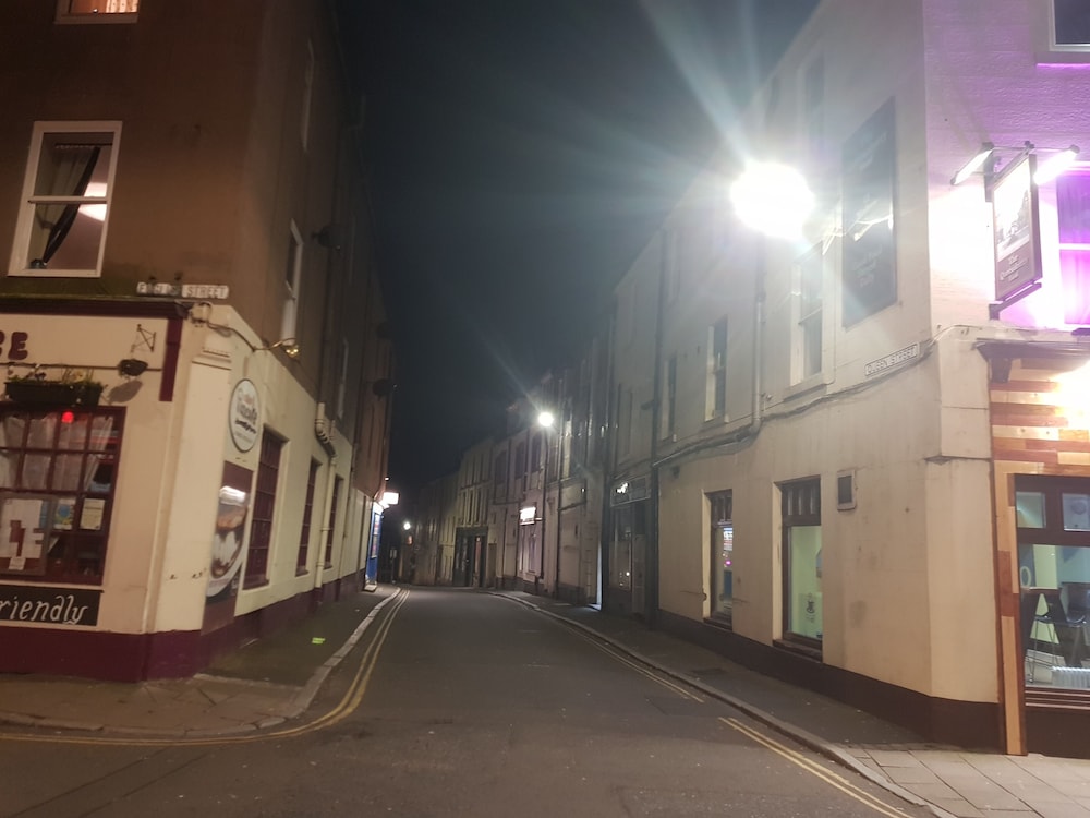 The Queensberry Hotel And Restaurant Ltd 27/36