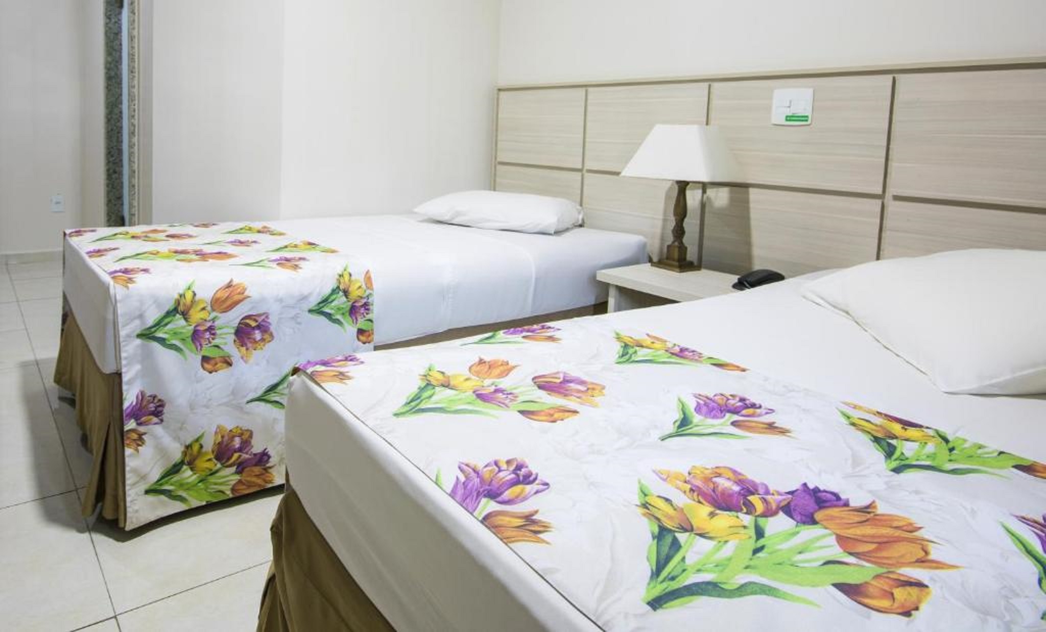Standard, Twin Beds