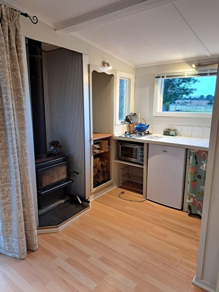 GUNYAH COUNTRY ESTATE 30/50