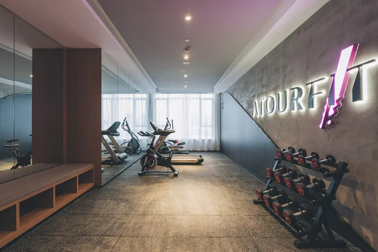 Atour Hotel Shanghai Jiading Jiangqiao Jiayi Road subway station 16/20