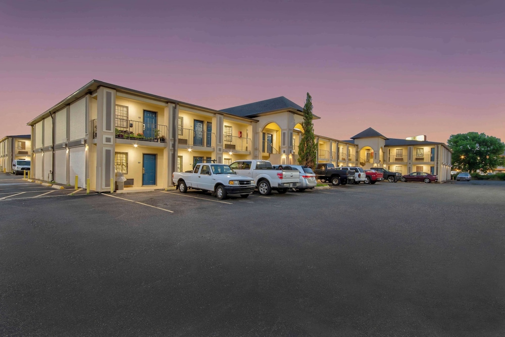 Motel6 Bossier City, LA 41/46
