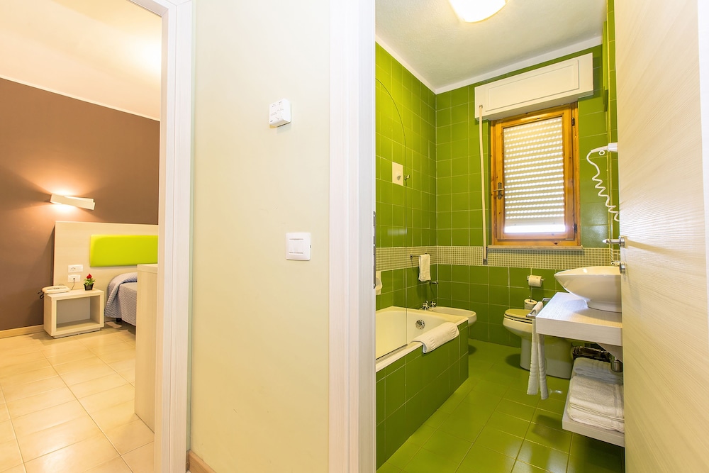 Hotel Residence Ulivi E Palme 10/71