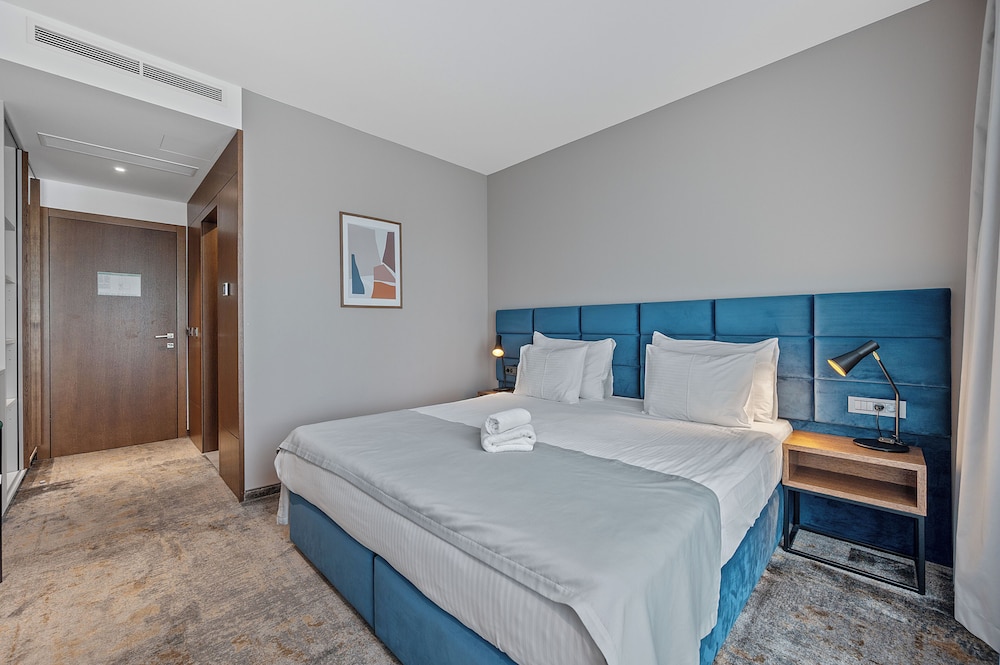 Hotel iNova 13/50