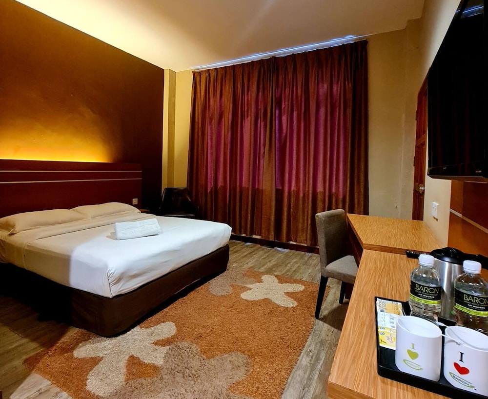 SUPERIOR, DOUBLE BED