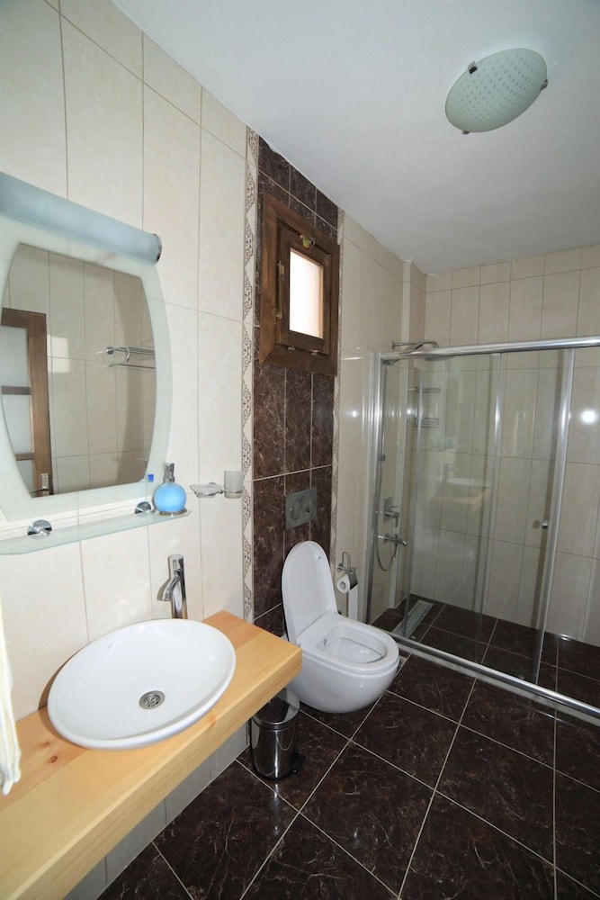 Portakal Hotel Selimiye 36/39