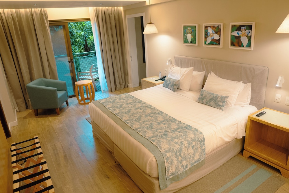 Iguazu Jungle Lodge 10/65