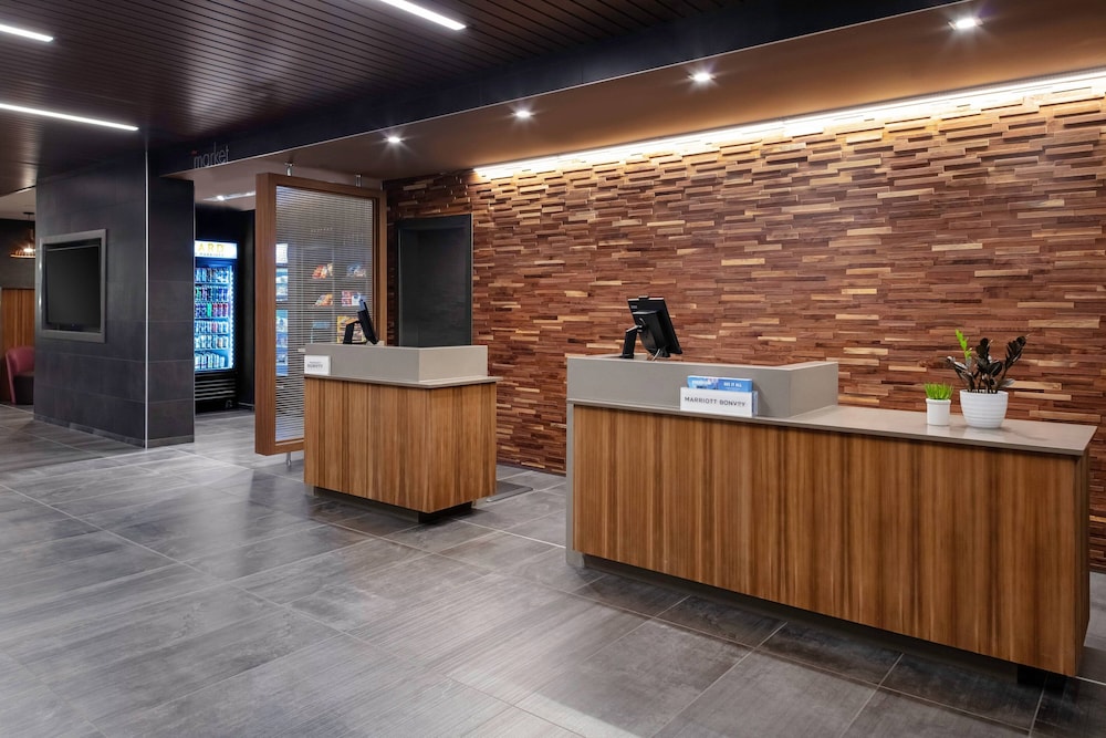 Courtyard by Marriott Pasco Tri-Cities Airport 5/32