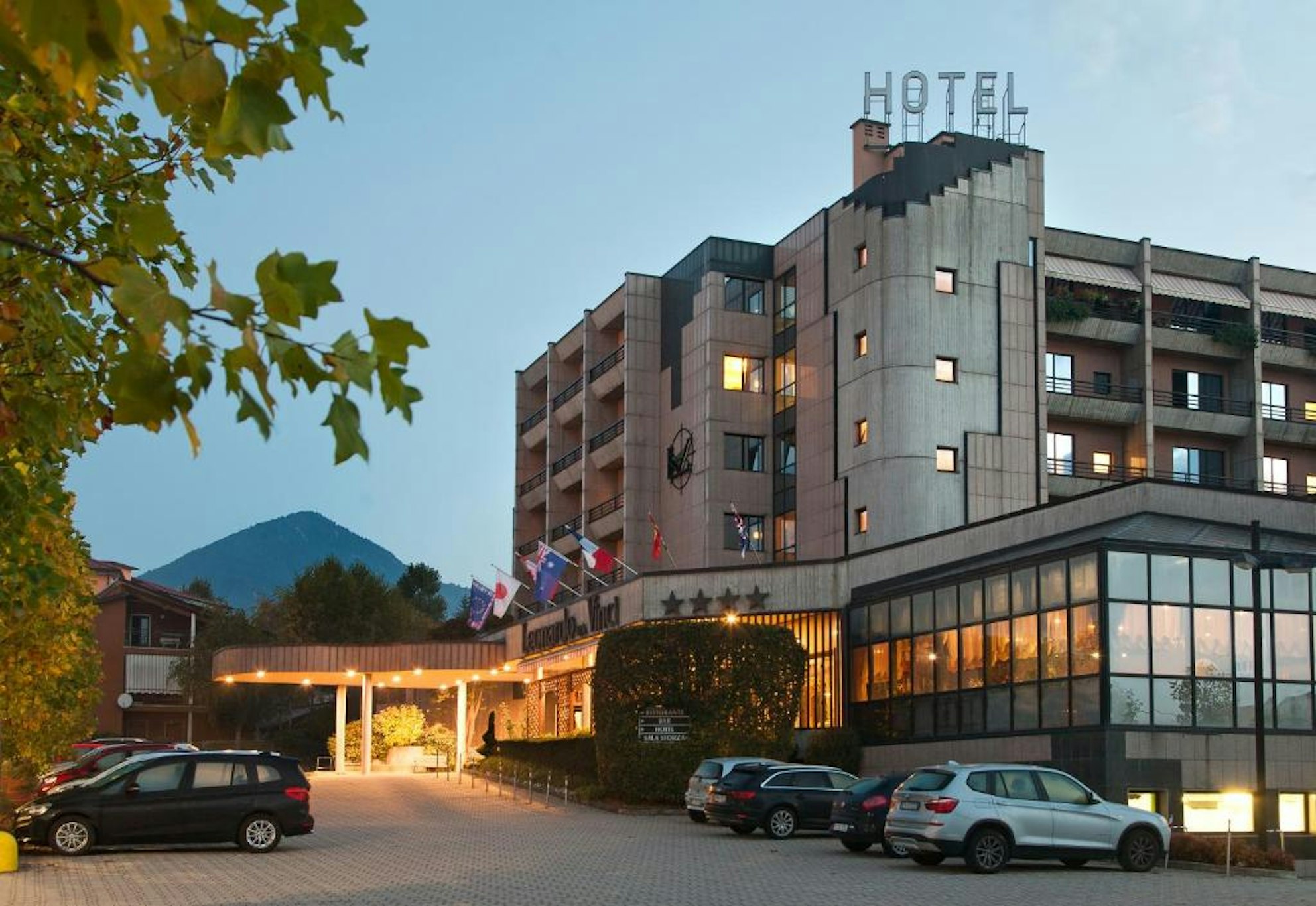 Hotel Leonardo da Vinci 52/55