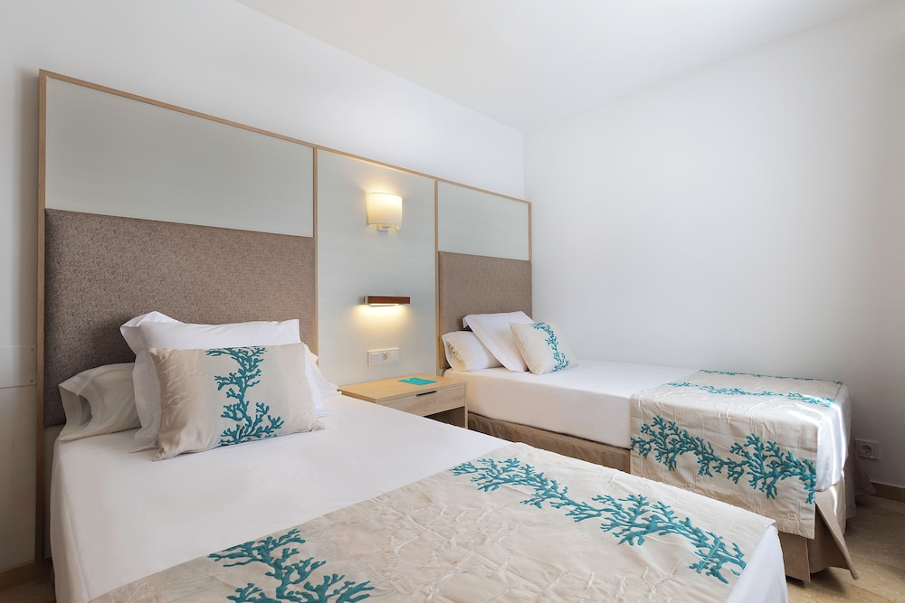 Alua Suites Las Rocas 24/82
