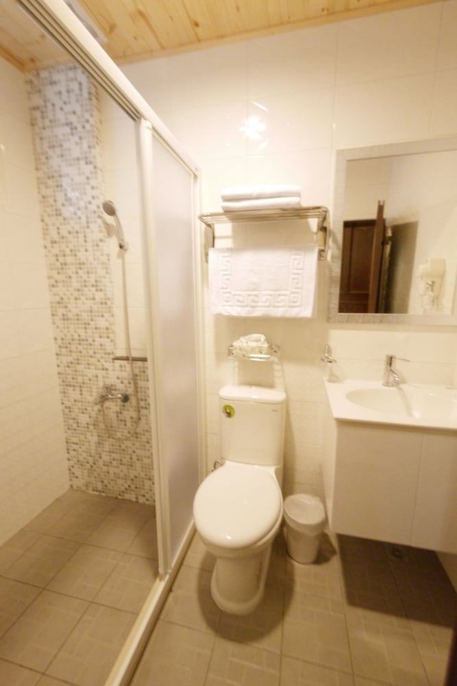 Shanghai Time Bed and Breakfast 43/44