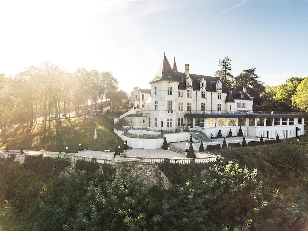 Chateau Le Prieure La Maison Younan 61/67