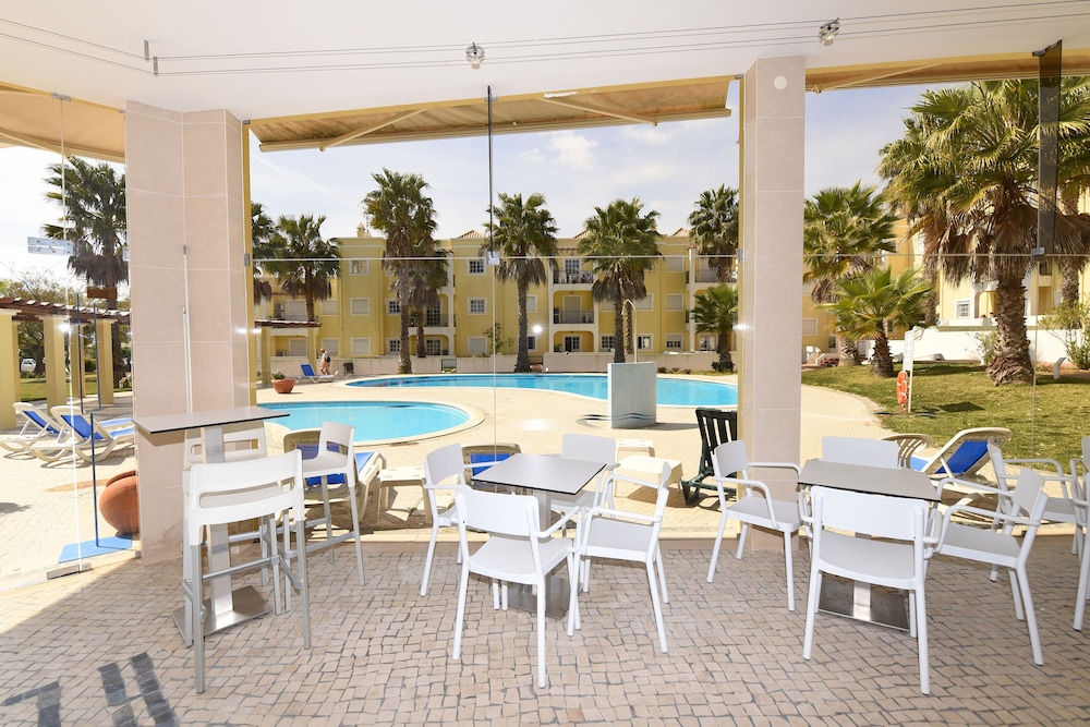 Praia Da Lota Resort Apartments 70/85