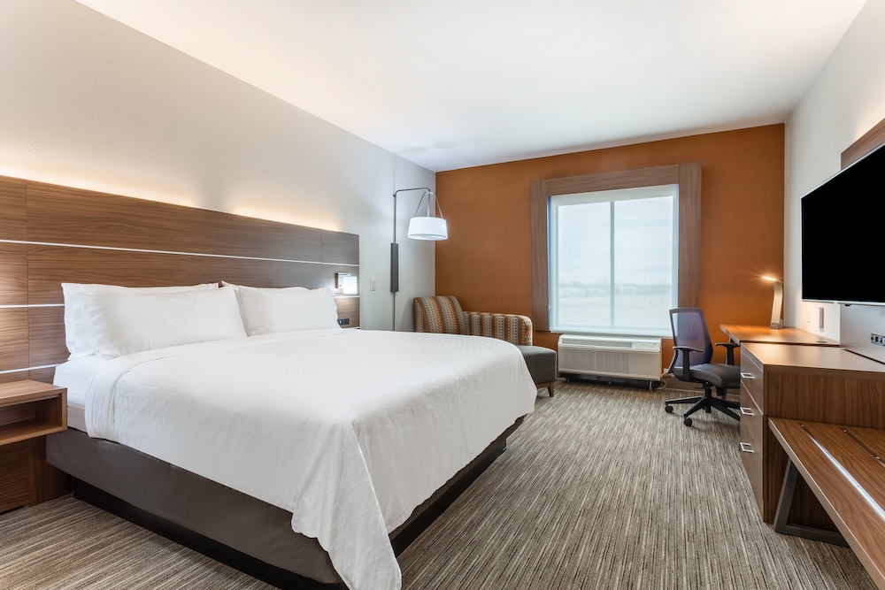 Holiday Inn Express Kearney 16/48
