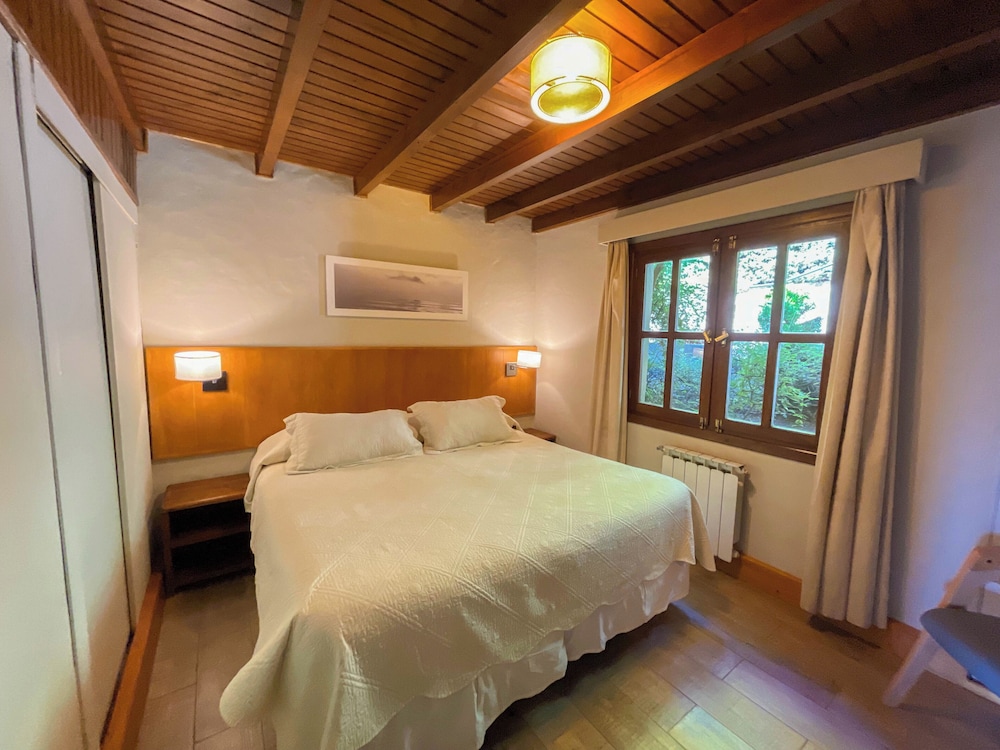 1 BEDROOM, SUPERIOR, CABIN