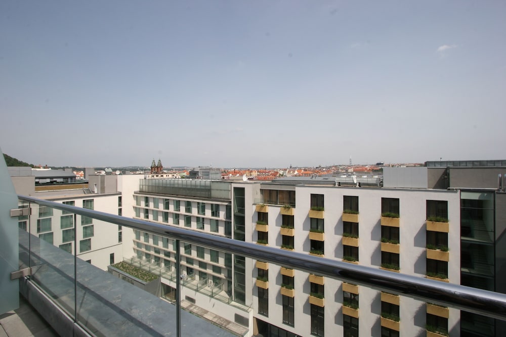 Aparthotel Angel 3/40