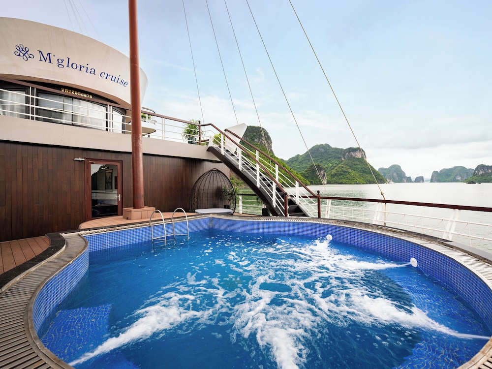 Rosa Cruise Halong 2/50